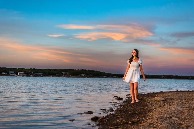 The Hybrid Session: Combining Studio Polish and Location Storytelling